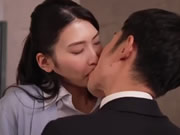 Japón se casó con la maestra Honjo Suzu