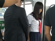 Japón Dulce Estudiante en Tren
